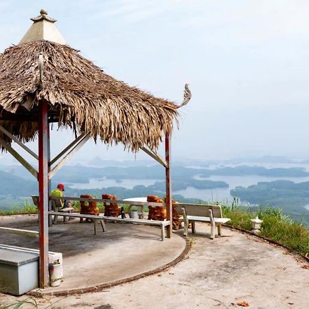 דירות Yen Bai Mountain Breath Retreat - Am Nui Tho מראה חיצוני תמונה